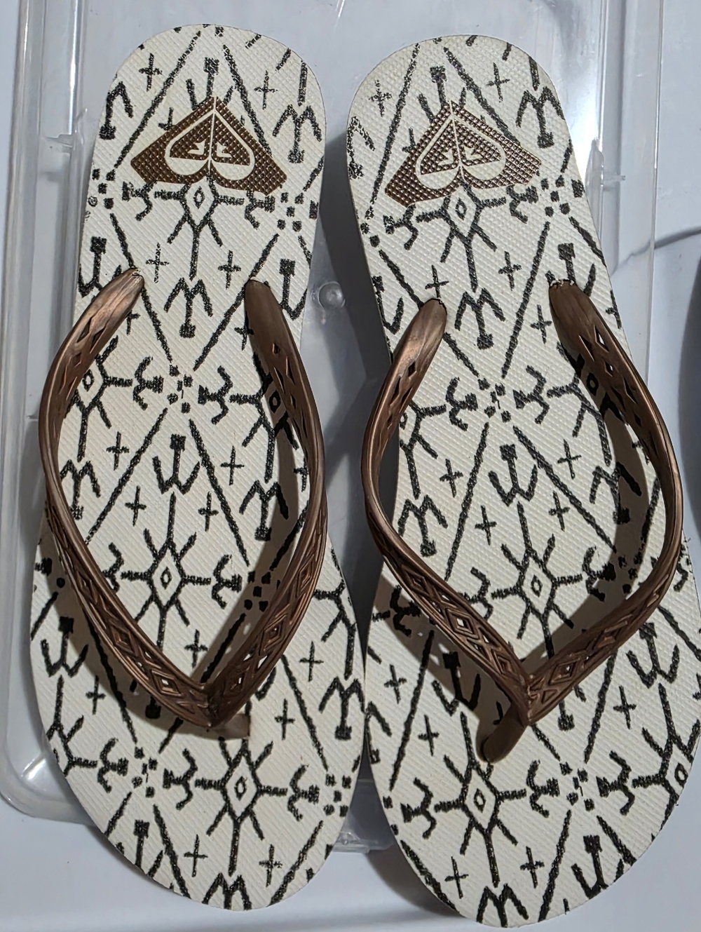 Roxy Brown Rubber Flip Flops